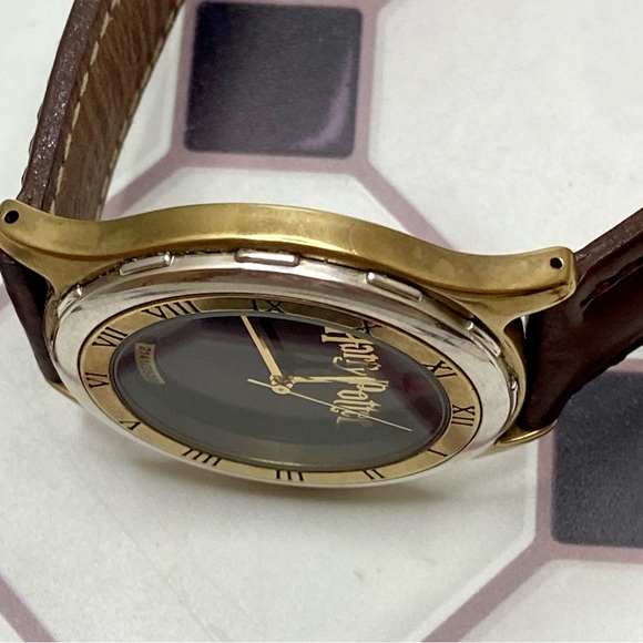 Vintage Fossil x Harry Potter Limited Edition Unisex Watch 2141 / 3500 - Picture 9 of 16